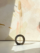 Load image into Gallery viewer, Preserve Stem Holder (Mini, Black Clay)