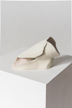 Load image into Gallery viewer, Abstract Conch Sculpture no.1