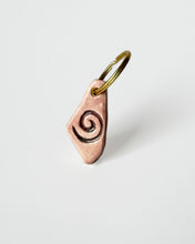 Load image into Gallery viewer, Spiral (Purple/Pink)
